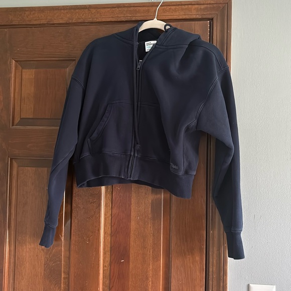 ARITZIA TNA sweatfleece cozy fleece boyfriend fit - Picture 1 of 3